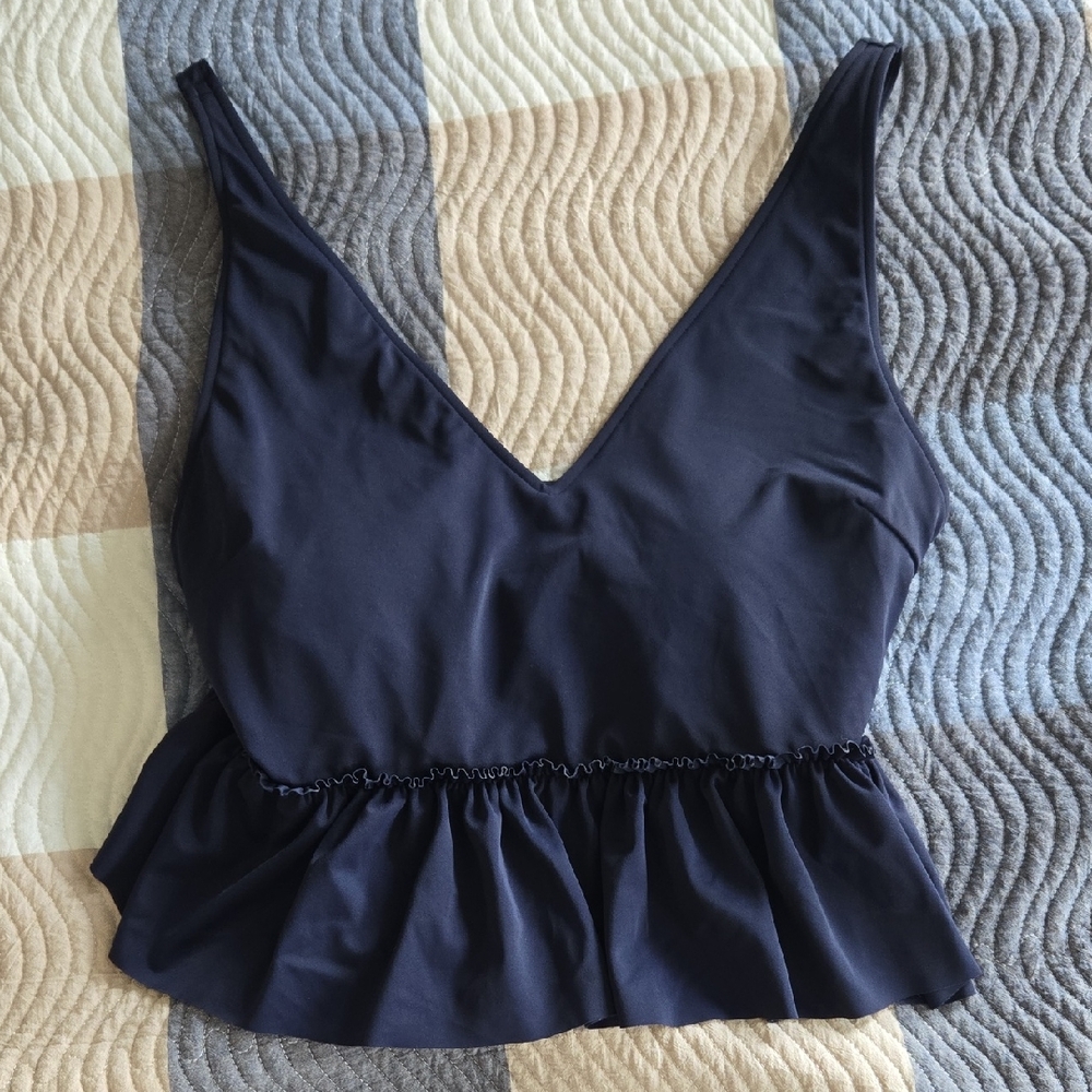 Kortni Jeane Navy and Cream Swimwear